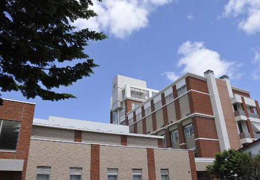 札幌大谷中学校の校舎の写真