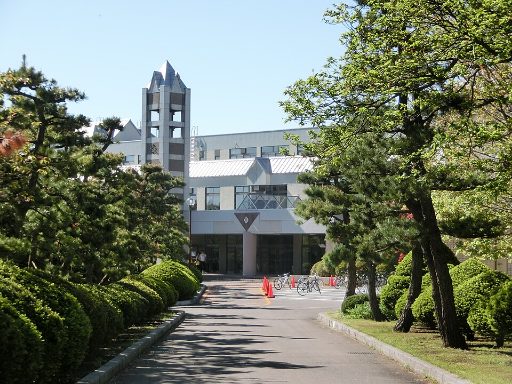 函館ラ・サール中学校の校舎の写真