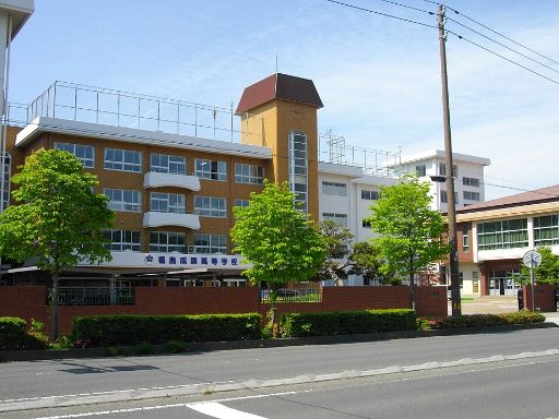 福島成蹊中学校の校舎の写真