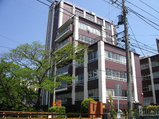 星野学園中学校の校舎の写真