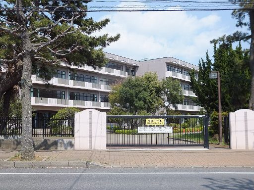 千葉大学教育学部附属中学校の校舎の写真