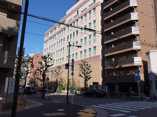 神田女学園中学校の校舎の写真