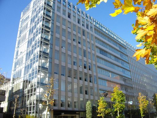 広尾学園中学校の校舎の写真