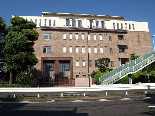 田園調布学園中等部の校舎の写真