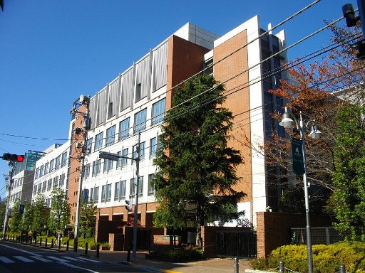 立教池袋中学校の校舎の写真