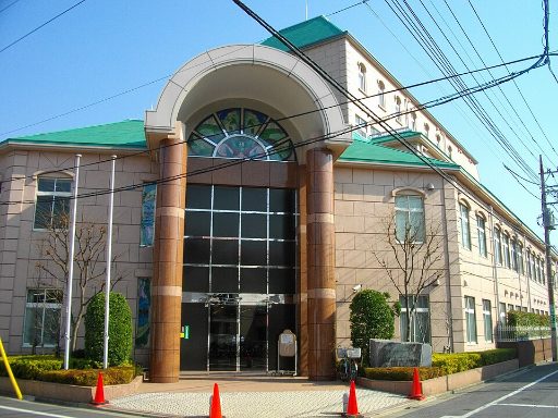 江戸川女子中学校の校舎の写真