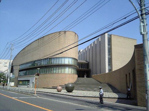 洗足学園中学校の校舎の写真