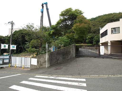 湘南白百合学園中学校の校舎の写真