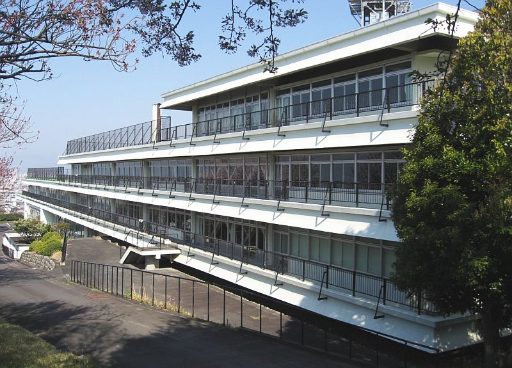 静岡聖光学院中学校の校舎の写真