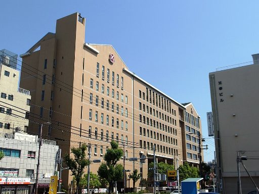 桃山学院中学校の校舎の写真