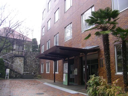 関西大学第一中学校の校舎の写真
