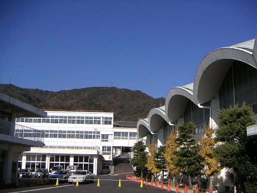芦屋学園中学校の校舎の写真