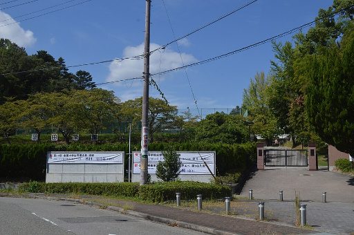 三田学園中学校の校舎の写真