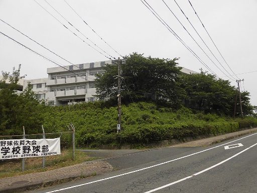 東明館中学校の校舎の写真