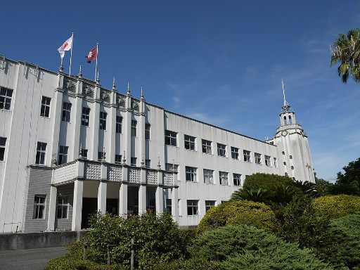 熊本県立玉名高等学校附属中学校の校舎の写真