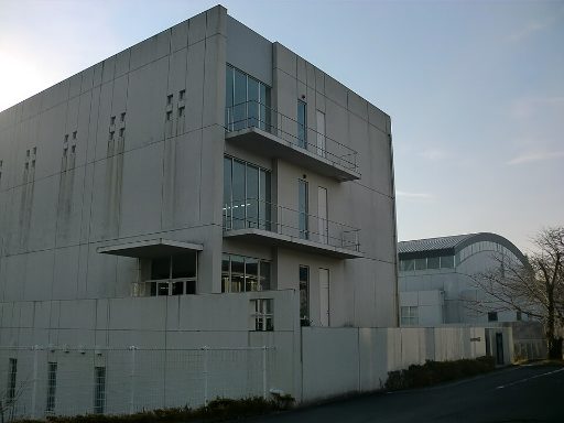 大口明光学園中学校の校舎の写真