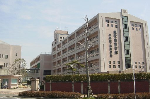 鹿児島修学館中学校の校舎の写真